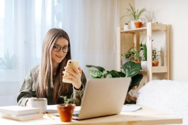 Telefon, dator & internet Telefon, dator & internet